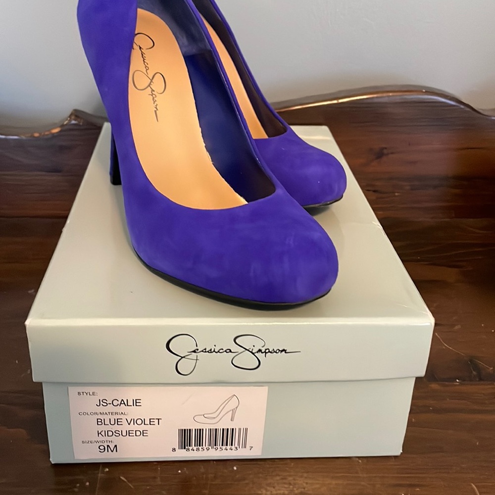 New with original box Jessica Simpson suede heels